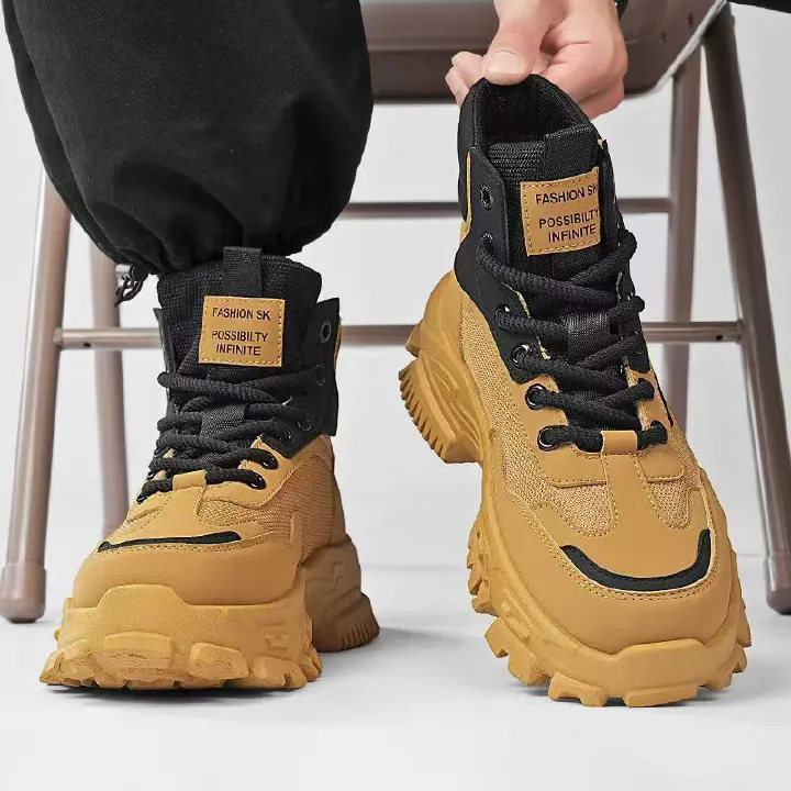 Men's labor protection shoes, outdoor hiking anti-slip wear-resistant sneakers, work sneakers, thick-soled height-increasing black Martin boots.