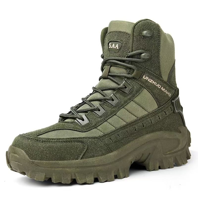 Large-size men's boots, high-top outdoor anti-slip durable desert wilderness hiking shoes, Martin boots, motorcycle boots.