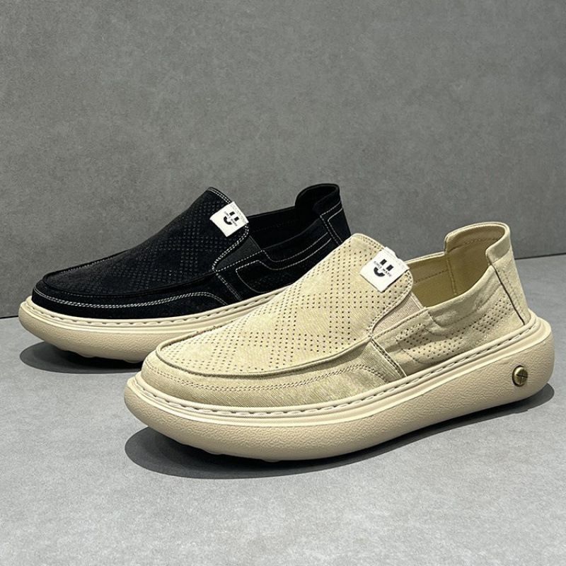 Men's breathable cloth shoes, casual shoes, light luxury men's shoes, trendy and stylish loafers, old Beijing style lightweight and thick-soled men's shoes.