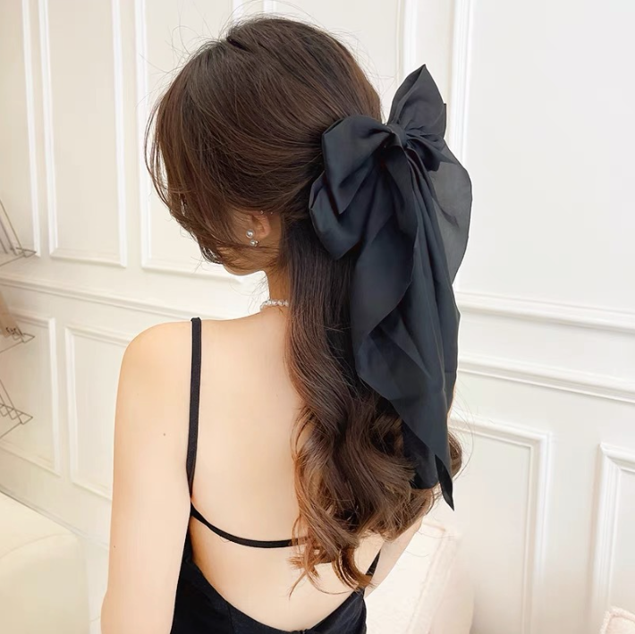 Women Fashion Elegant Bow Tiara Hairpin Streamer Female Hairband 35cm Princess Bridal Hair Accessories Gift Mitindo ya Wanawake Upinde wa Kifahari wa Tiara Hairpin Mtiriririshaji Nywele za Kike Zawadi