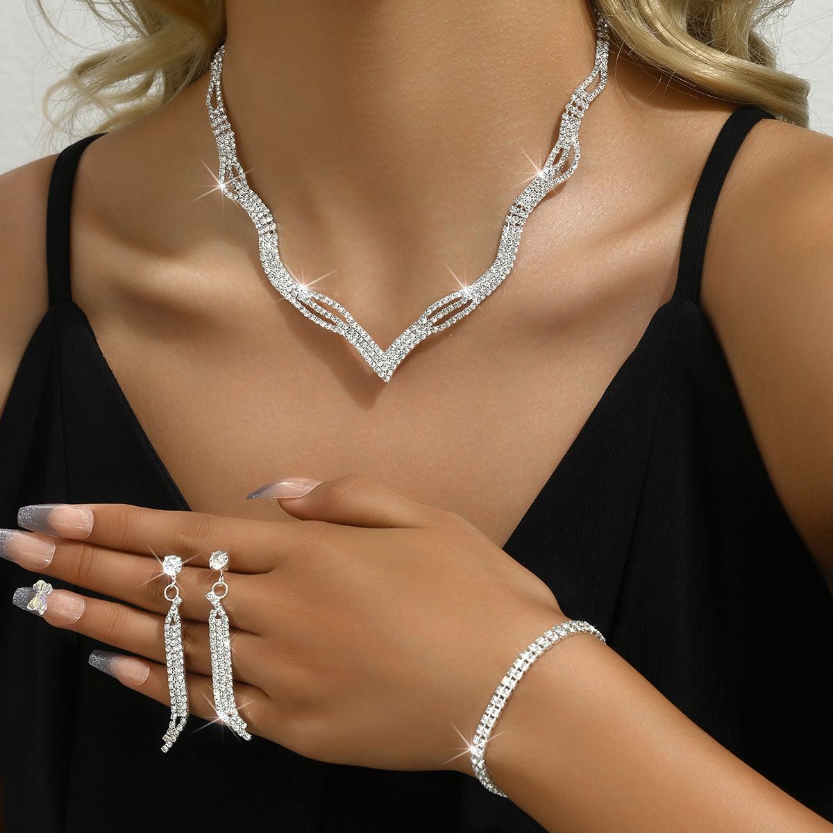 European And American High-End Sparkling Rhinestone Necklace, Earrings, Bracelet, Three-Piece Set, Fashionable Clavicle Chain, Bridal Jewelry Gift, Silver zawadi ya fedha ya kujitia harusi