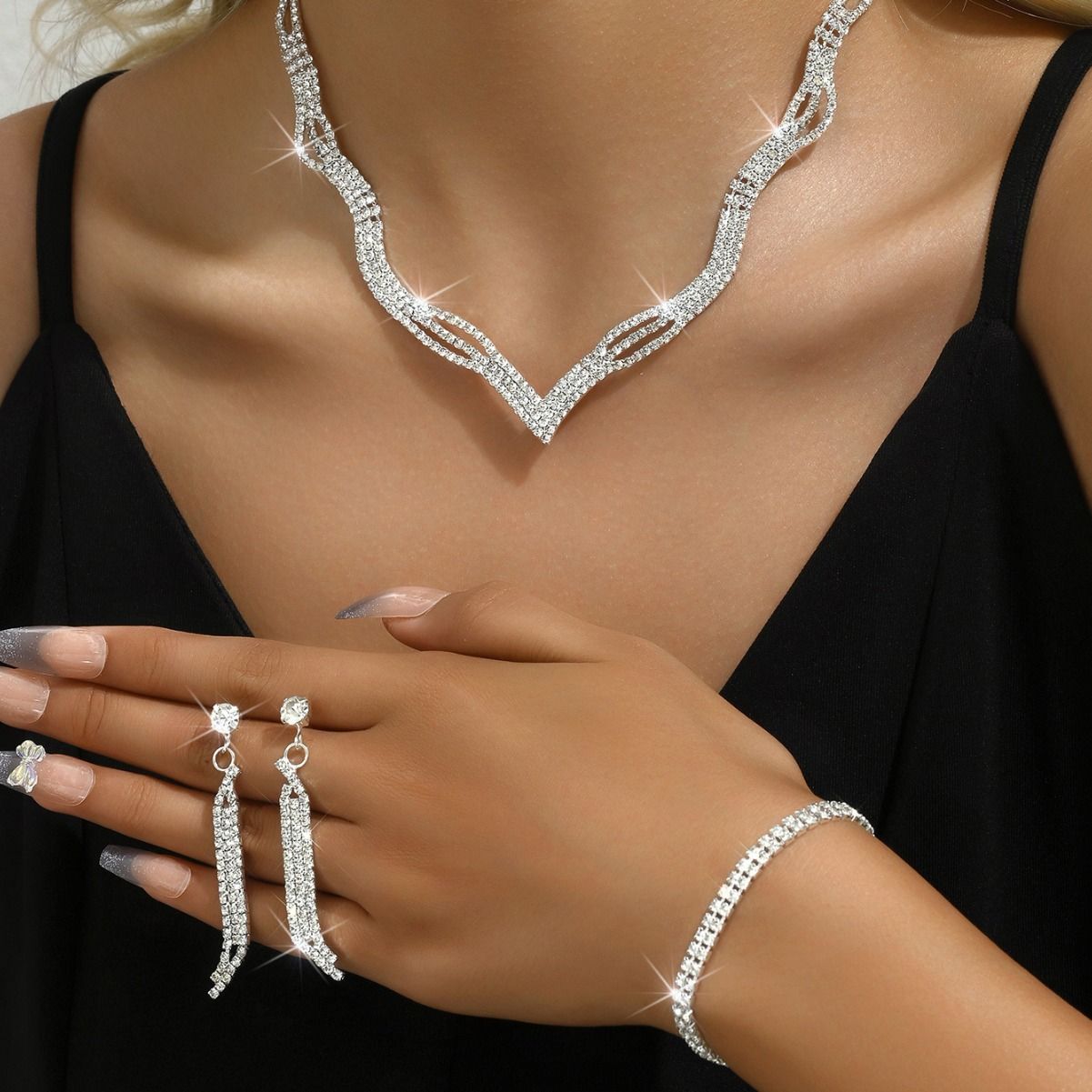 European And American High-End Sparkling Rhinestone Necklace, Earrings, Bracelet, Three-Piece Set, Fashionable Clavicle Chain, Bridal Jewelry Gift, Silver zawadi ya fedha ya kujitia harusi