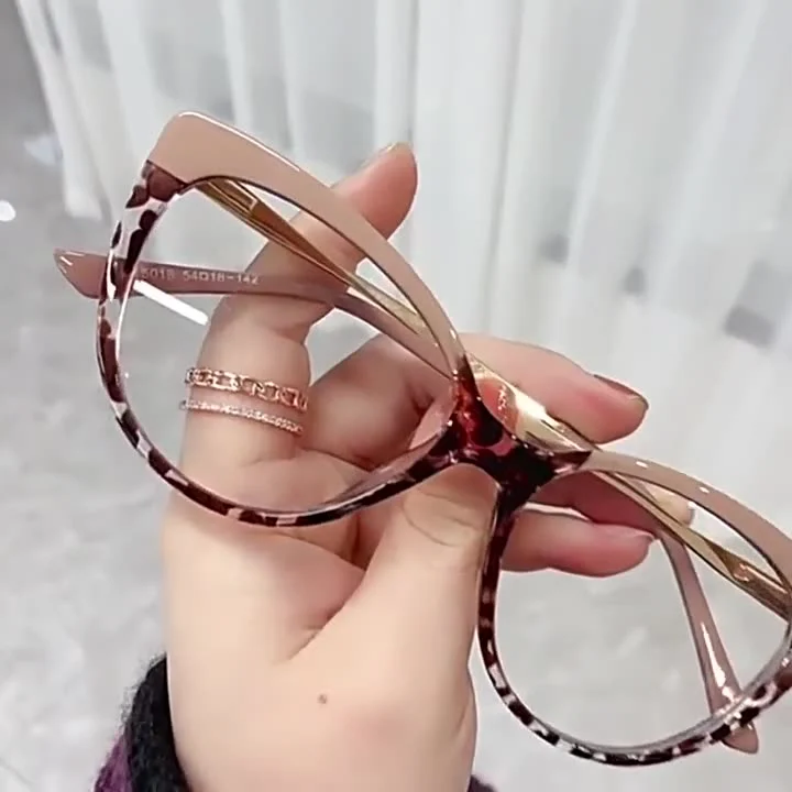 UV375 Fashionable Cat Eye Sunglasses Personalized Wear Concave Shape Sunglasses Photochromic Sunglasses for Women Miwani ya macho ya paka ya mtindo miwani ya jua ya pichachromic kwa wanawake