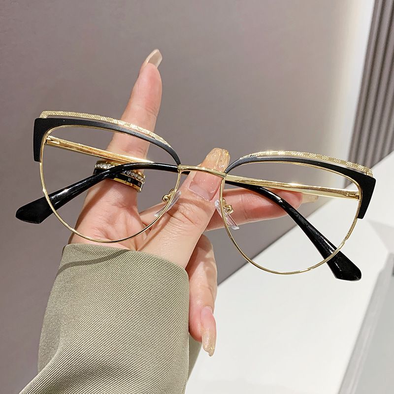 New Fashion Color Changing Anti-Blue Light Glasses Metal Frame Casual Radiation Protection Sunglasses for Women Miwani Mpya ya Miwani ya Kubadilisha Rangi ya Miwani ya Metali ya Kinga ya Kawaida ya