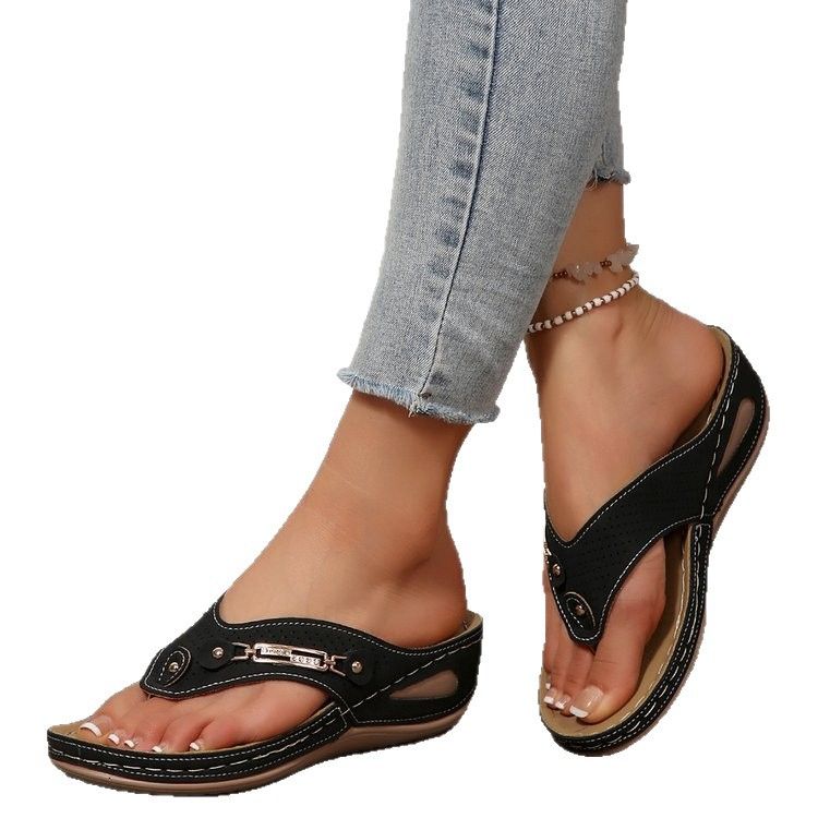 Shoes > Women's Shoes > Slippers > Flip-Flops  Large size spring and summer new style clip-toe casual beach European and American flip flops women's sandals