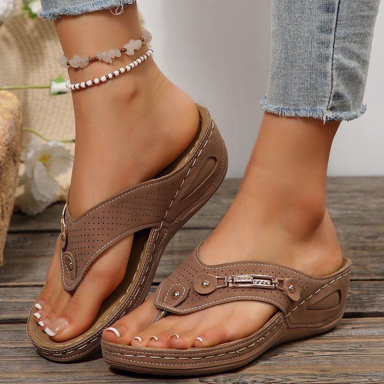 Shoes > Women's Shoes > Slippers > Flip-Flops  Large size spring and summer new style clip-toe casual beach European and American flip flops women's sandals