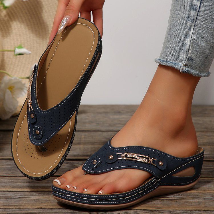 Shoes > Women's Shoes > Slippers > Flip-Flops  Large size spring and summer new style clip-toe casual beach European and American flip flops women's sandals