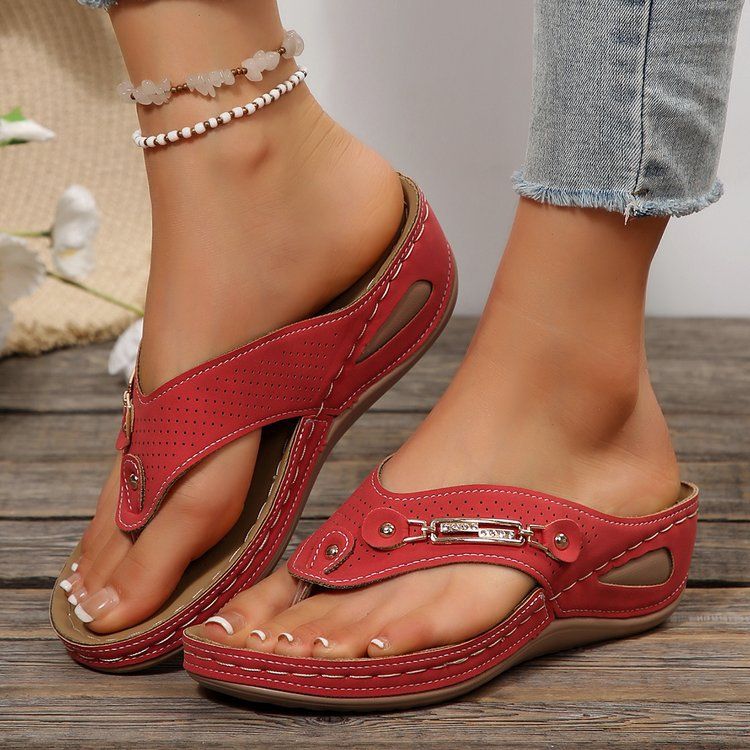 Shoes > Women's Shoes > Slippers > Flip-Flops  Large size spring and summer new style clip-toe casual beach European and American flip flops women's sandals