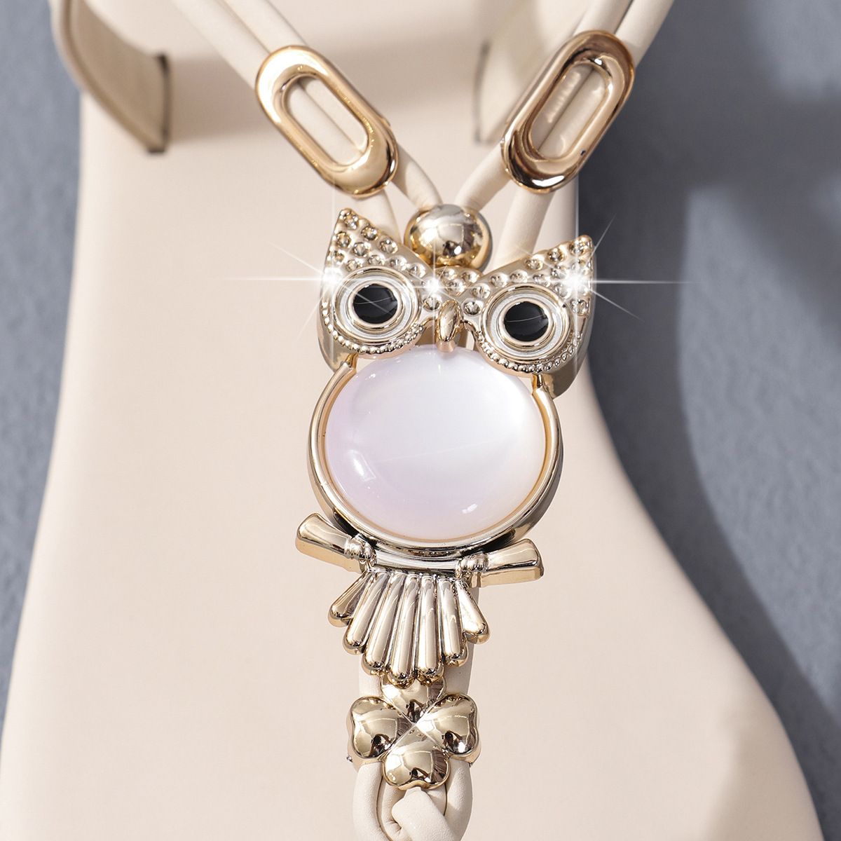 New arrived Owl Beaded Flat Sandals with Toe Clips Beach Flats Sandals Women's Cool shoes