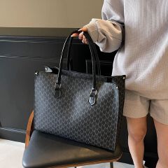 New Arrival Ladies Large Capacity Handbags Women Commuting Bag Tote Bags Letter Pattern bags