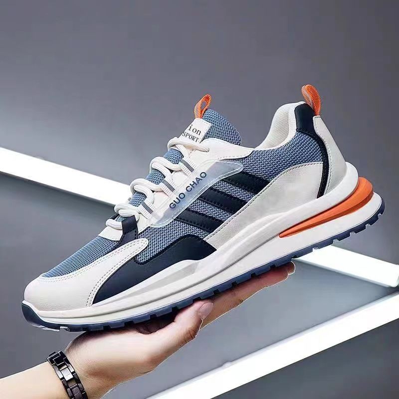 Men's shoes Breathable mesh sneakers Boys soft sole light casual sports shoes Daddy running shoes student athletic driving shoes