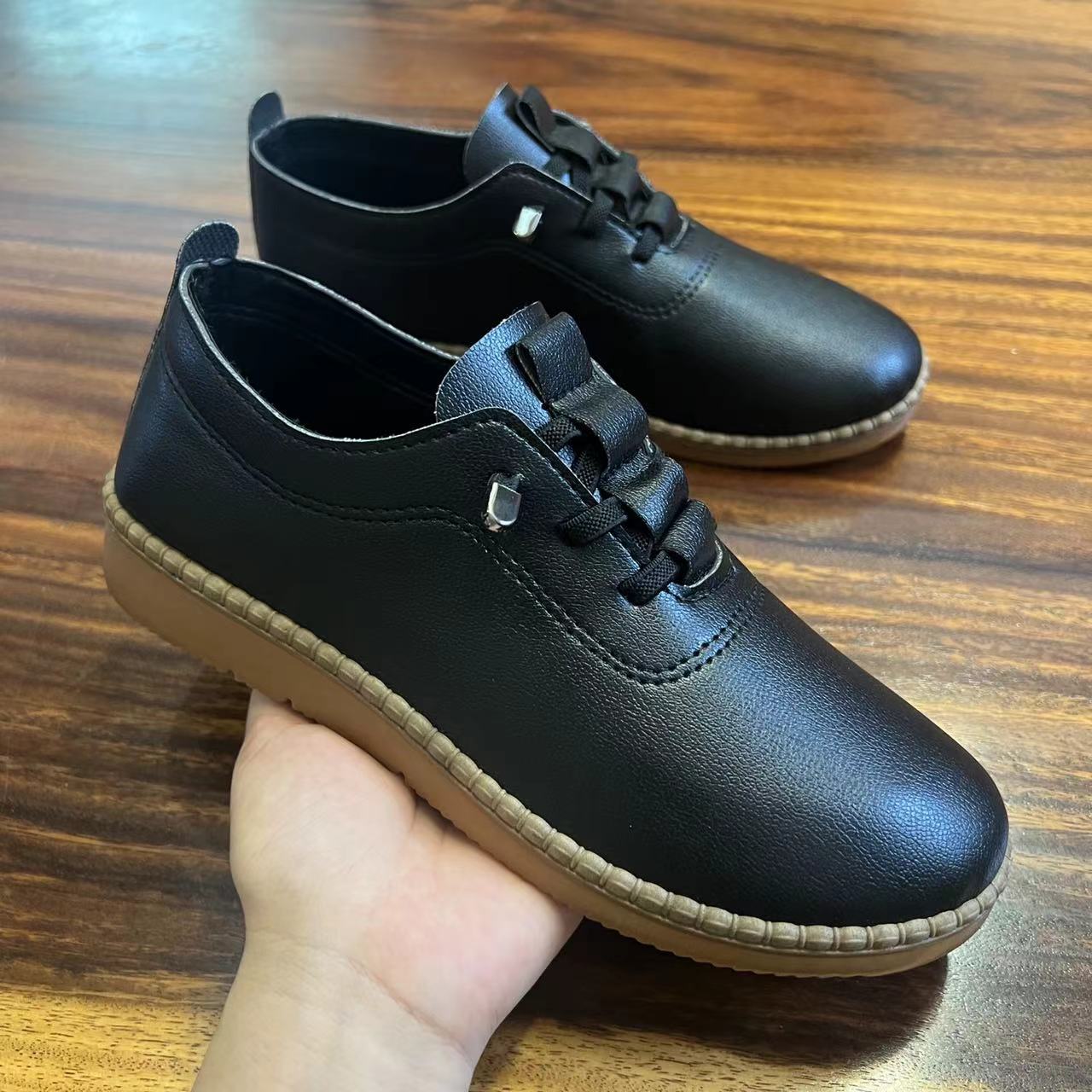 Women's single shoes Ladies flat yoga gym shoes mom shoes students fashion non slip shoes girls bean shoes Loafers casual PU leather shoes Black,EU39