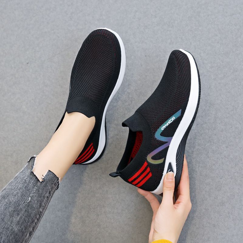 Women's black fly woven casual sneakers Girls light single shoes students soft soled non-slip shoes ladies' gym athletic