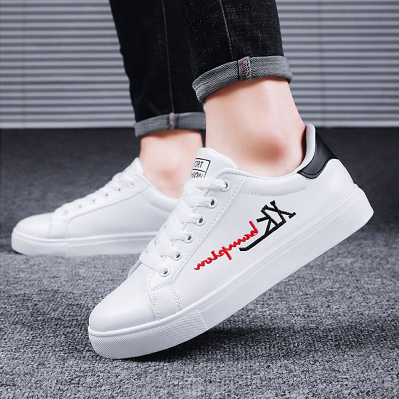 Size 41-44 men's casual PU artificial leather sneakers fashion running shoes Boys white sports driving shoes students single shoes athletic skateboarding shoes