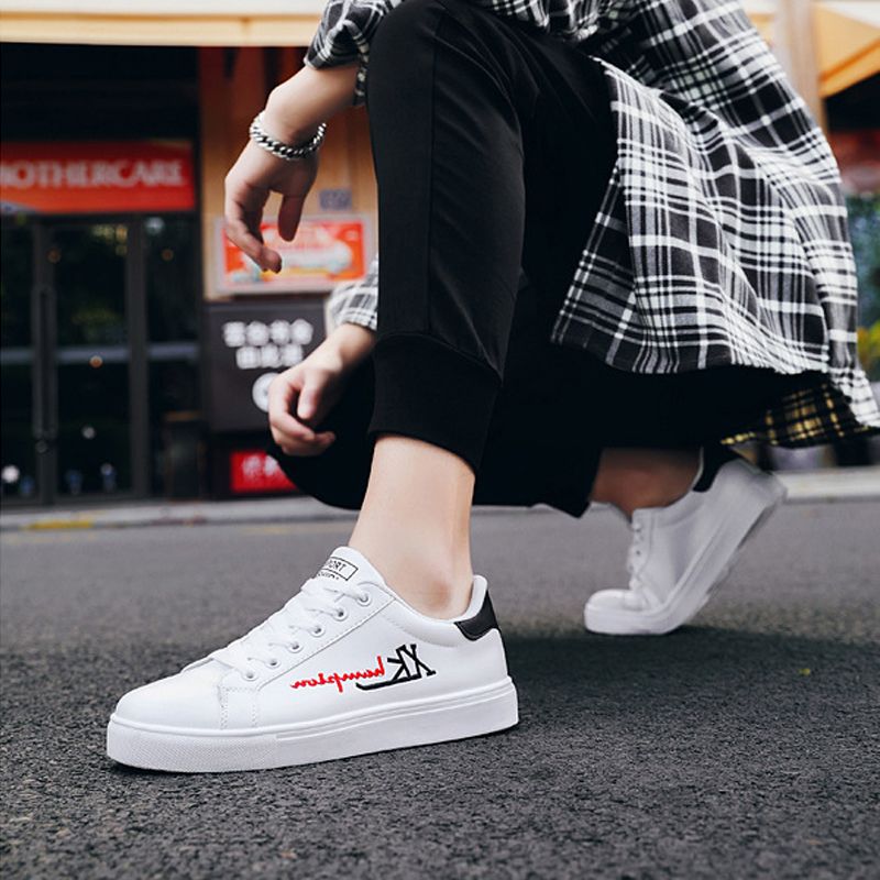 Size 41-44 men's casual PU artificial leather sneakers fashion running shoes Boys white sports driving shoes students single shoes athletic skateboarding shoes