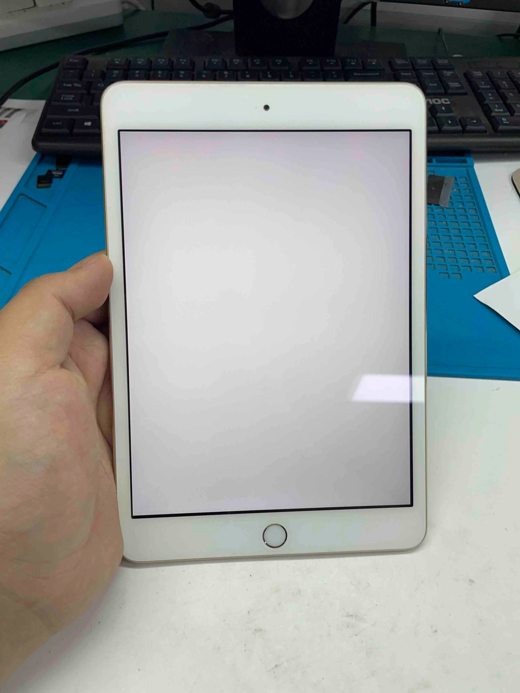 Refurbished Original Apple iPad mini 3 (2014model) 7.9inches 16GB/64GB/128GB almost new