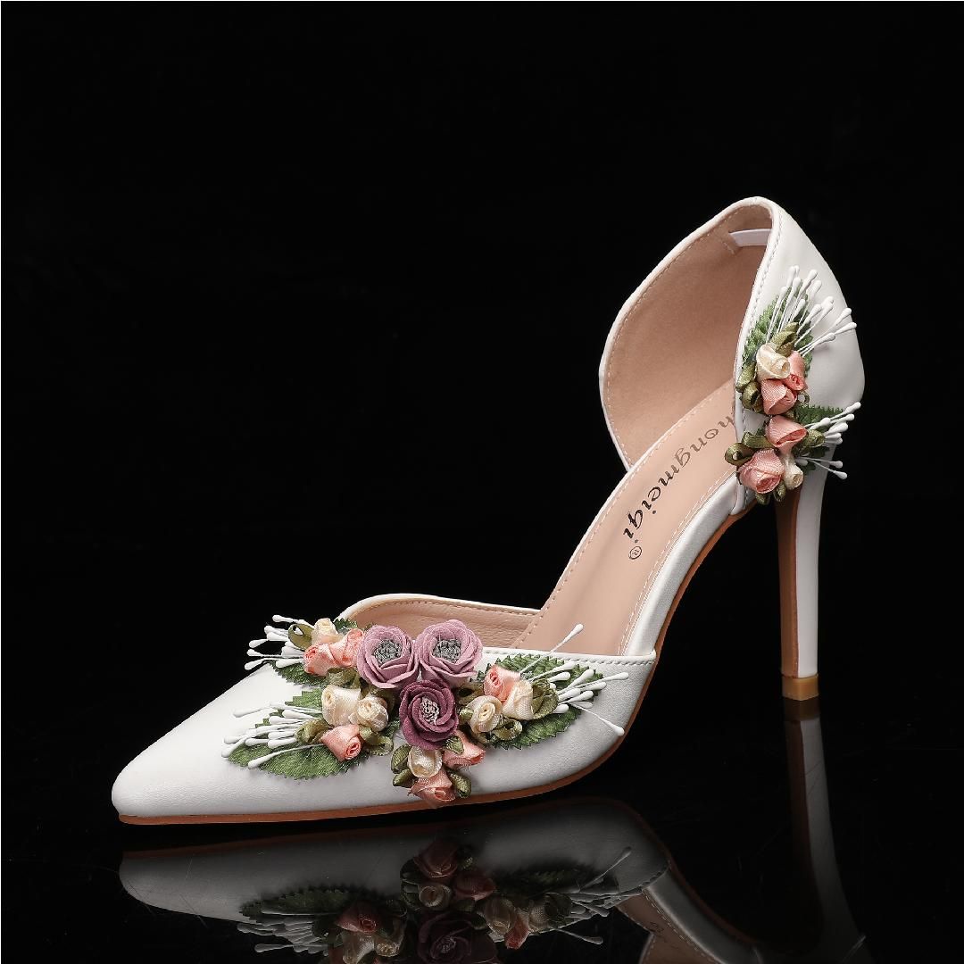 hite Floral High Heel Pumps with Matching Clutch – Romantic Wedding & Special Occasion Shoes for Women