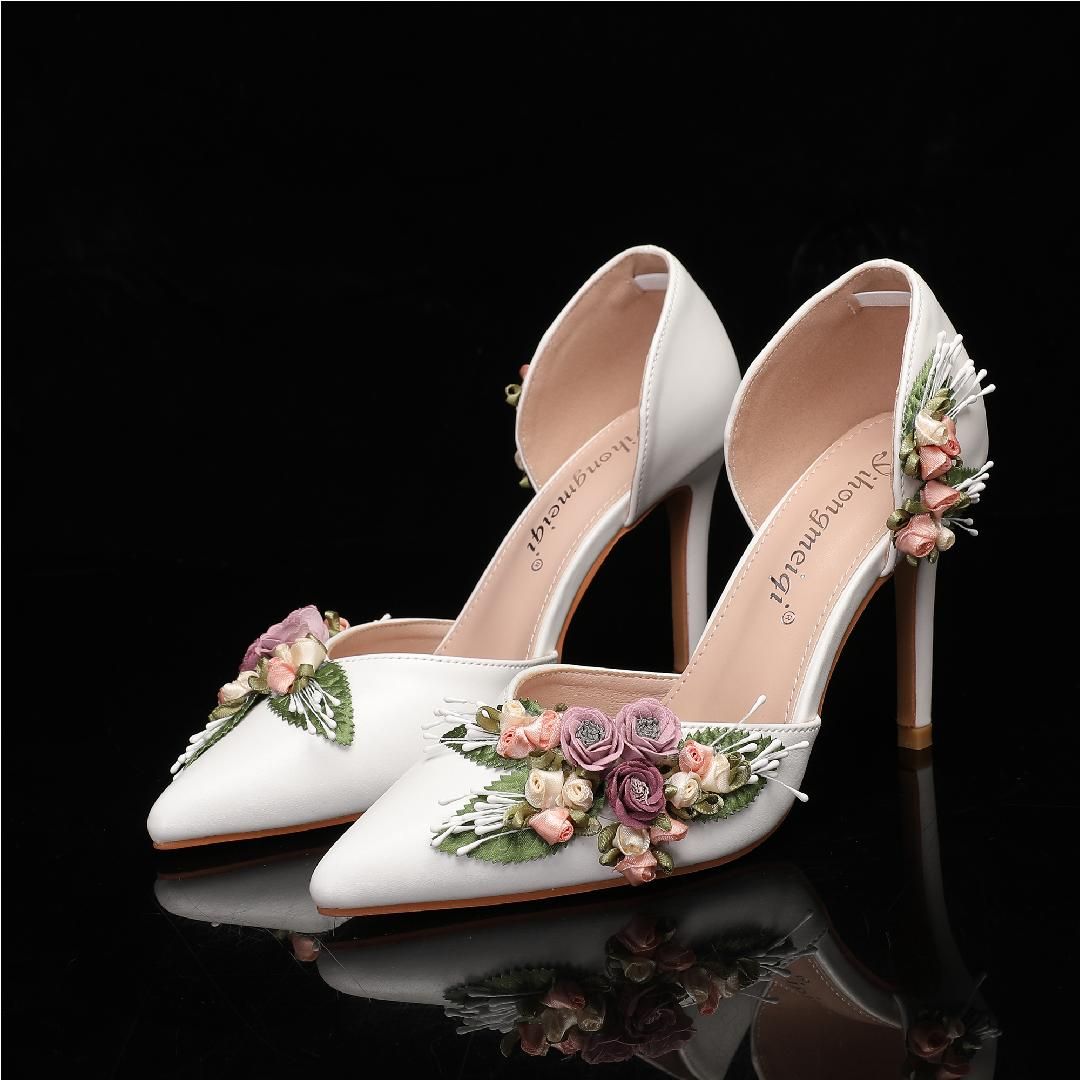 hite Floral High Heel Pumps with Matching Clutch – Romantic Wedding & Special Occasion Shoes for Women