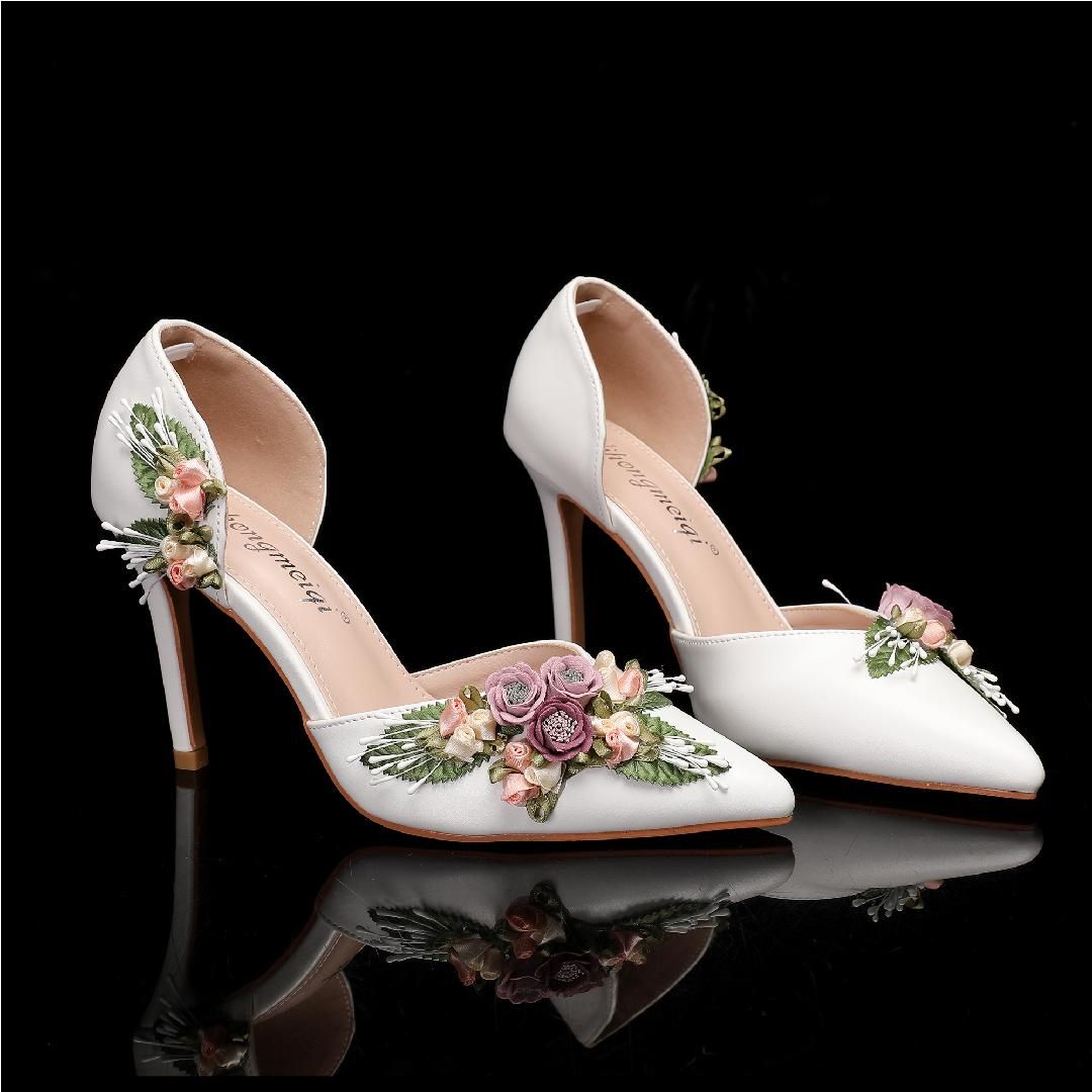 hite Floral High Heel Pumps with Matching Clutch – Romantic Wedding & Special Occasion Shoes for Women