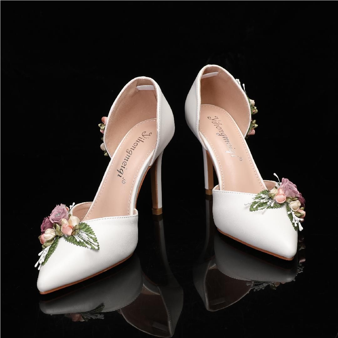 hite Floral High Heel Pumps with Matching Clutch – Romantic Wedding & Special Occasion Shoes for Women