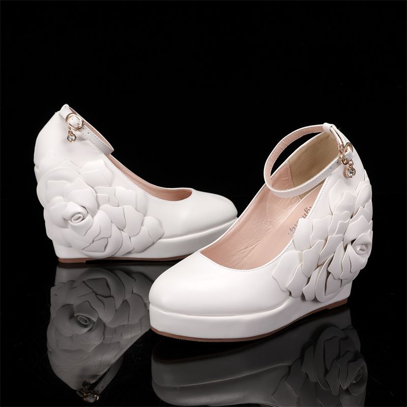 Women's Ivory Lace Floral Wedge Wedding Shoes - Platform Bridal Heels with Ankle Strap, Elegant Romantic Style for Brides at City Weddings