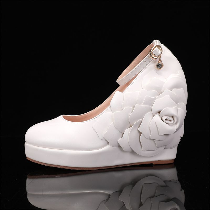 Women's Ivory Lace Floral Wedge Wedding Shoes - Platform Bridal Heels with Ankle Strap, Elegant Romantic Style for Brides at City Weddings