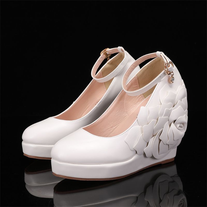 Women's Ivory Lace Floral Wedge Wedding Shoes - Platform Bridal Heels with Ankle Strap, Elegant Romantic Style for Brides at City Weddings