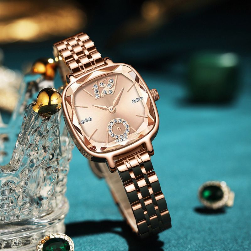 Luxury Brands Women Quartz Watch Fashion Square With Diamonds Seashell Surface Design Rose Gold Coloured Fine Metal Strap Watches