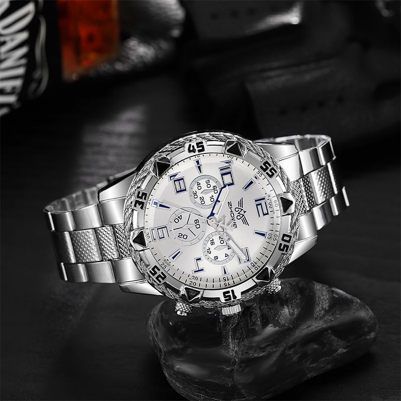 New Business Leisure Fashion Large Dial Alloy Steel Strip Blue Light Three Eye Men's Quartz Watch