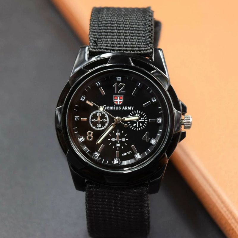New Men's Watch Luxury Bracelet Multi Piece Set Fashion Business Black Leather Quartz Watch Men's Gift Set