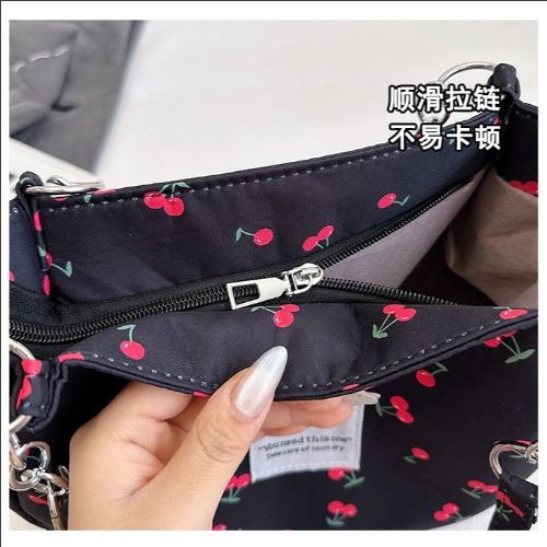 Yin Tao printed fashionable bag, women's crossbody bag, large capacity tote bag