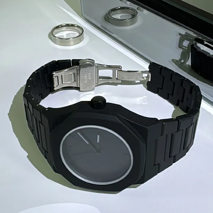 Men Watch With Polycarbonate Band Octagonal Case Analogue Display For Man Wear It Daily Or Give Gifts To Friends