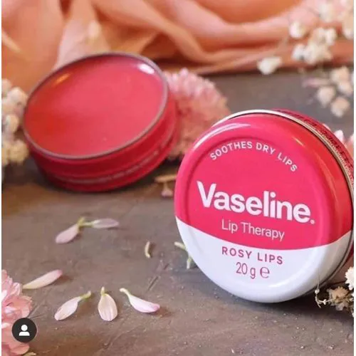 Vaseline Lip Therapy Rosy Lips Balm – 20g. A deeply moisturizing lip balm designed to soften, smooth, and enhance the natural pink tone of your lips. Contains almond oil to soothe and nourish delicate