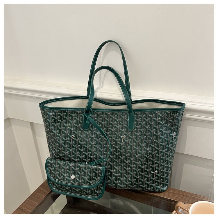 Latest new womens bag fashion retro large capacity PU soft leather bucket shoulder bag trendy handbag