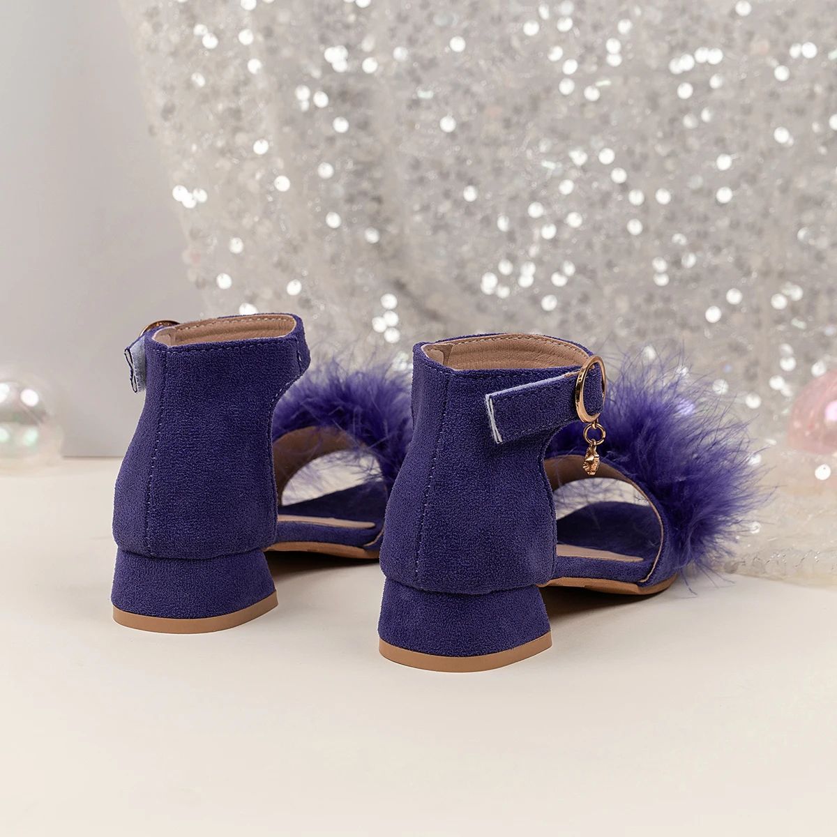 Big Girls' Luxury Feather Sandals Kid Low Heel Ankle Strap Dance Sandalias Child Square Toe Crystal Buckle Dress Shoes Size 27-38