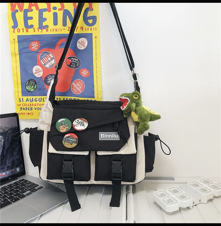 No pendant Harajuku Men‘s Nylon Crossbody Bags for Women Messenger Bag Girls School Book Bags Youth Canvas Handbags Shoulder Bag badge RANDOM