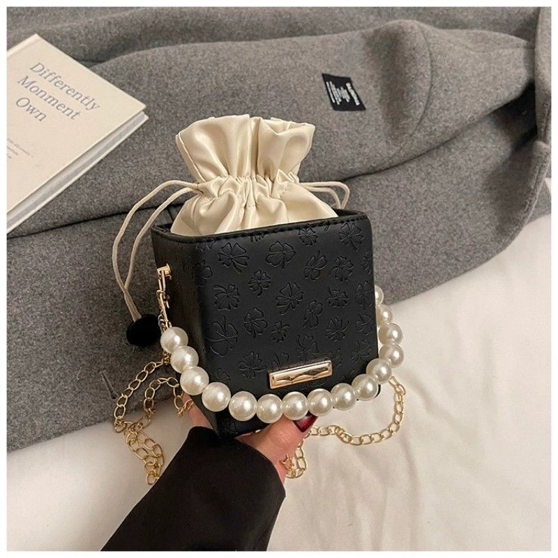 Leisure Beautiful Bucket  Ladies Bags Casual And Simple Crossbody Bags  Pearl Handbag For Women