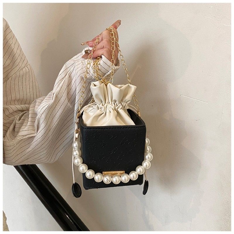 Leisure Beautiful Bucket  Ladies Bags Casual And Simple Crossbody Bags  Pearl Handbag For Women