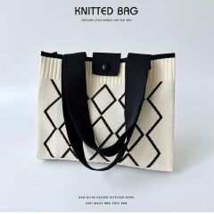 Fashion Tote Bags Diamond-pattern Knitted Shoulder Bag Versatile Concealed Buckle Design Handheld And Tote Style Large Capacity Single Shoulder Bag HandBags