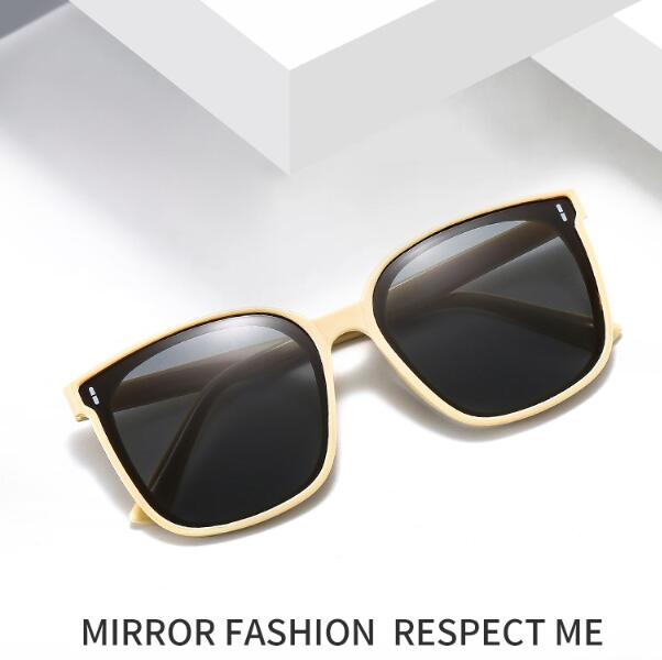 JC 2024 New women glasses lady new retro trendy large-frame sunglasses for men and women anti-UV sunglasses driving sunshade glasses