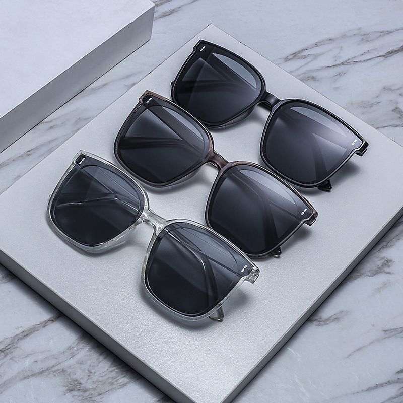 JC 2024 New women glasses lady new retro trendy large-frame sunglasses for men and women anti-UV sunglasses driving sunshade glasses