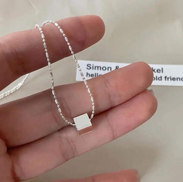 JC women necklaces Jewelry 925 Sterling Silver Necklace Minimalist Ins Small Cube Square Necklace Exquisite Clavicle Chain Neck Jewelry For Women girls