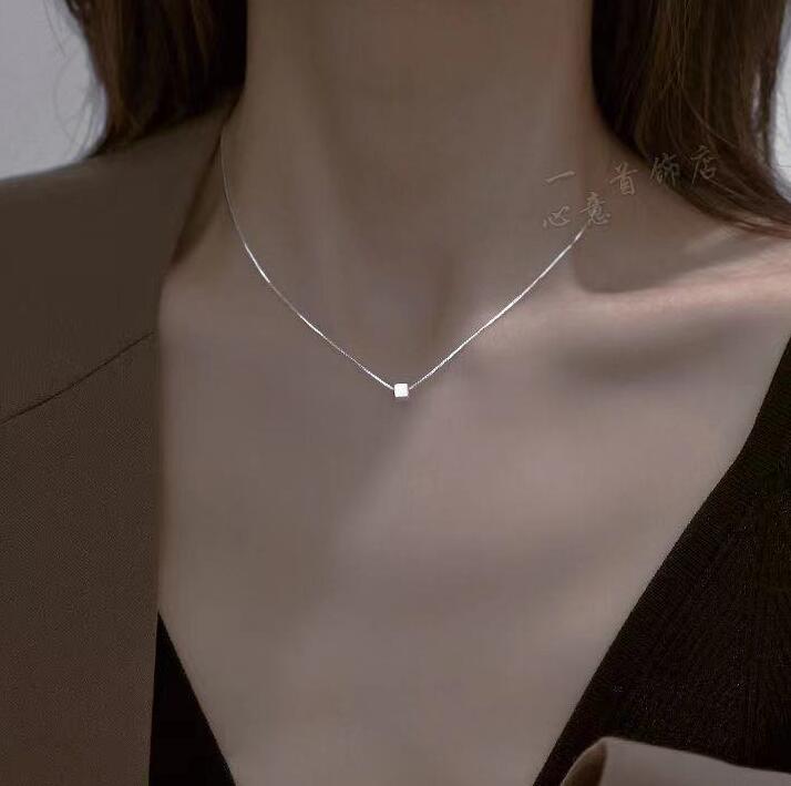JC women necklaces Jewelry 925 Sterling Silver Necklace Minimalist Ins Small Cube Square Necklace Exquisite Clavicle Chain Neck Jewelry For Women girls