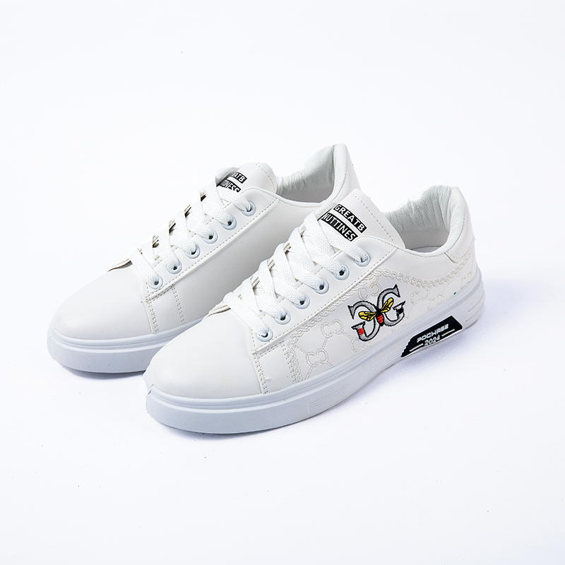 Mateamoda Men Sneakers Rubber Sneakers Sport Shoes