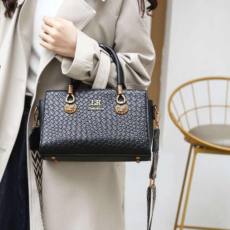 Mateamoda The Vintage Vogue Bag Underarm Handbag Crossbody Bag