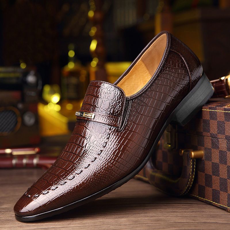 Crocodile Patterned Men's Leather Shoes Large Size Low Cut Men's Casual Shoes Embossed Leather Shoes Men's Shoes Business Dress Shoes Fashion Leather Shoes Formal Wear Brown Boy Shoes Dad Shoe
