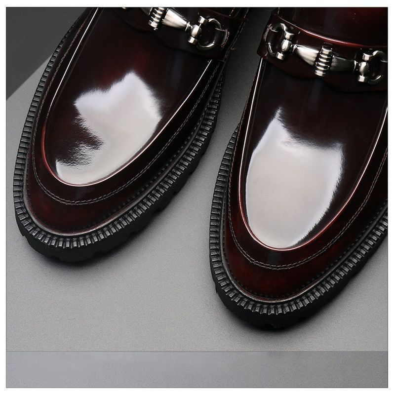 Men's Leather Shoes Japanese Style Buckle Loafer Round Toe Oxfords Men's Shoes