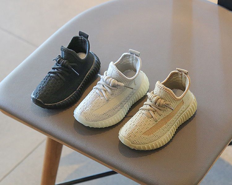 Kids Shoes Boys' Shoes Sneakers Children's Coconut Shoes Spring Autumn Boys' Sports Shoes Breathable Mesh Flyknit Girls' Casual Shoes Soft Sole Baby Shoes