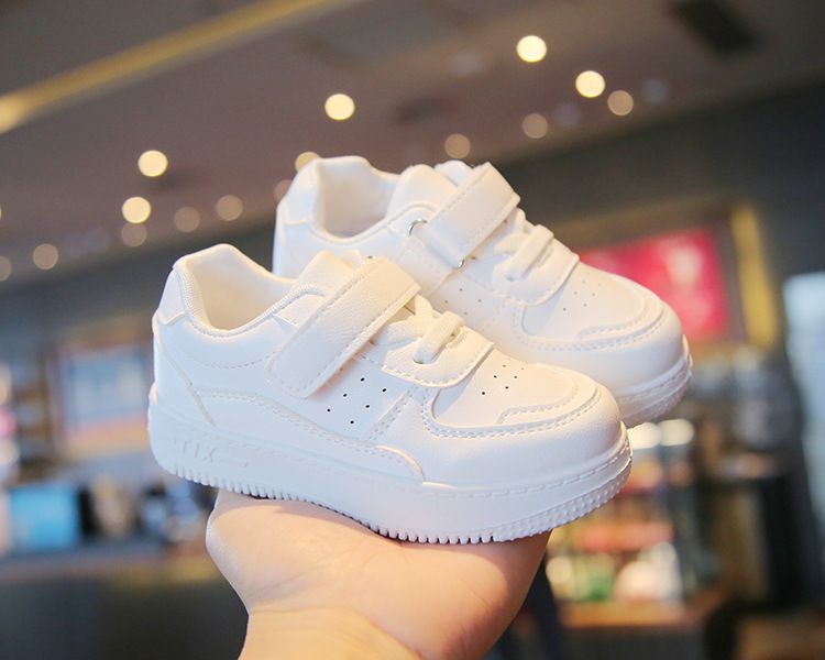 Kids Shoes Boys' Shoes Sneakers Children's White Sneakers New Spring Autumn Unisex Kids' Athletic Casual Board Shoes Leather Upper Soft Sole Baby Shoes