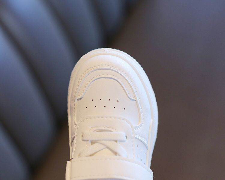 Kids Shoes Boys' Shoes Sneakers Children's White Sneakers New Spring Autumn Unisex Kids' Athletic Casual Board Shoes Leather Upper Soft Sole Baby Shoes
